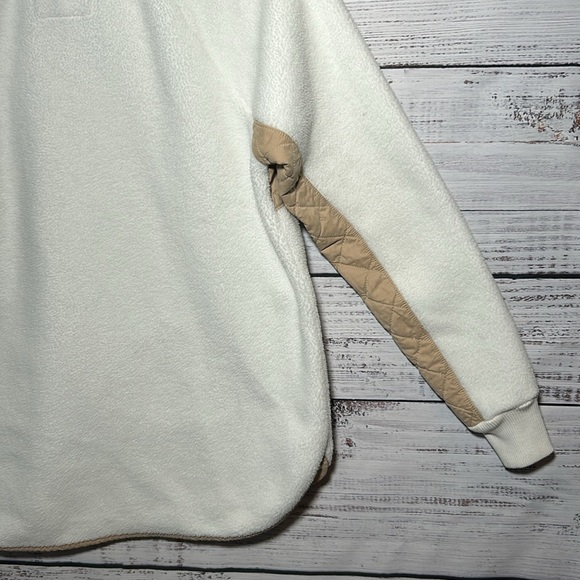 Abercrombie & Fitch Asymmetrical Snap Up Fleece Sweatshirt White and Tan Small - Picture 15 of 16